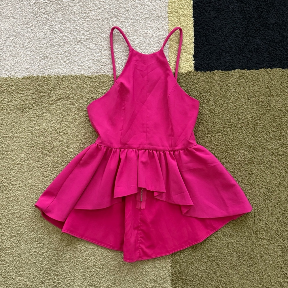 AKIRA High Low Top w padded straps and Low Back